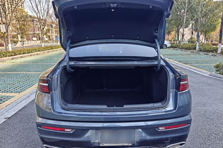 Used Geely Auto Preface 2023 2.0TD Prestige Version