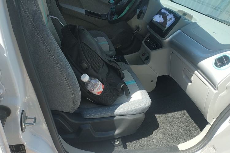 Used JMEV Xiao Qilin 2023 Joyful Edition 201km Comfort Model Right Front Seat