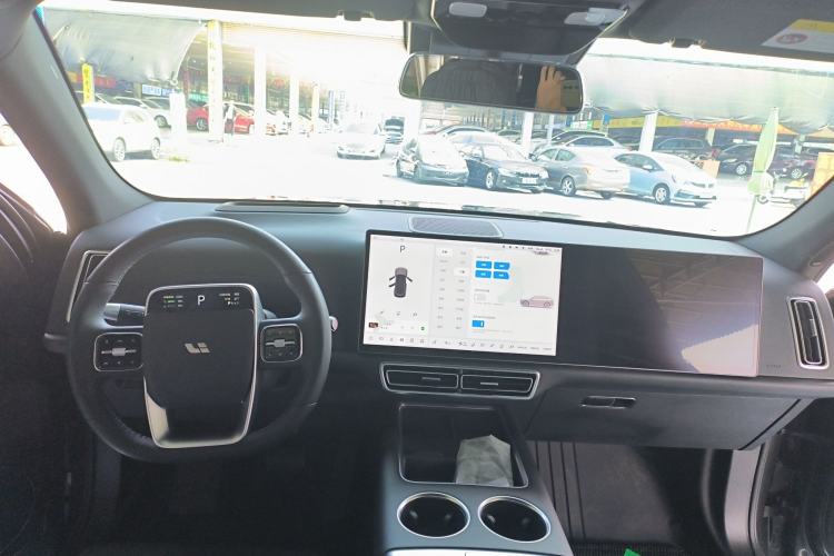 Used Li Auto L7 2023 Air model
