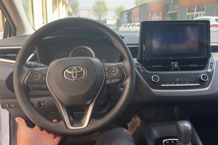 Used Toyota Corolla 2021 Dual-Engine 1.8L E-CVT Pioneer Edition Steering Wheel