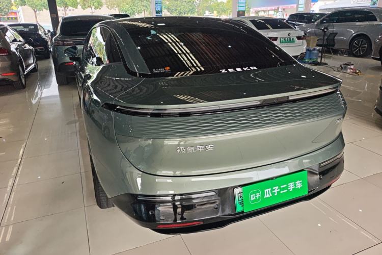 Used Zeekr 007 2025 Long-Range All-Wheel-Drive Intelligent Driving Version 100 kWh