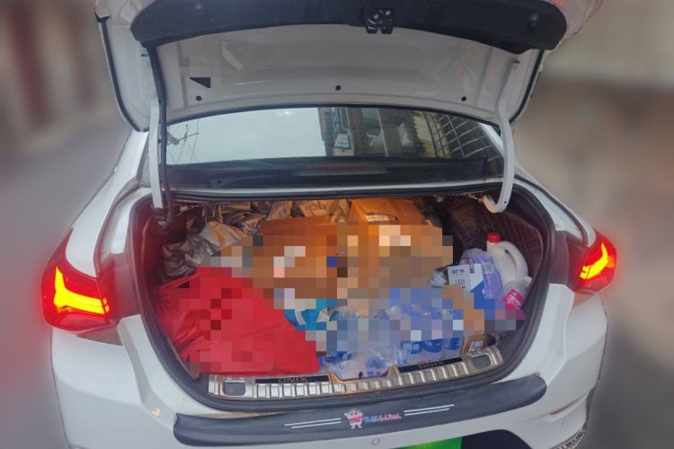 Used Chevrolet Cavalier 2020 Redline 325T Automatic Xinshang Edition Trunk