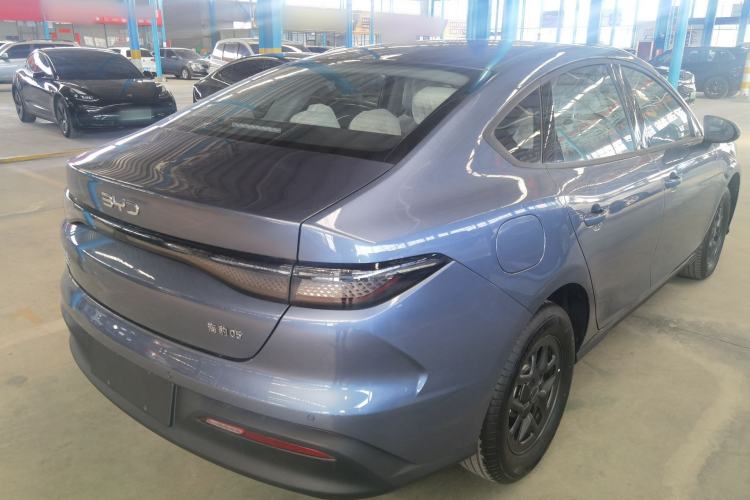 Used BYD Seal 05 DM-i 2026 DM-i 128KM Luxury Edition Rear Right 45 Deg