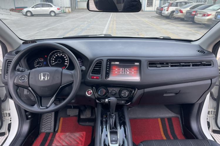 Used Honda Vezel 2017 1.8L CVT Front-Wheel Drive Pioneer Edition