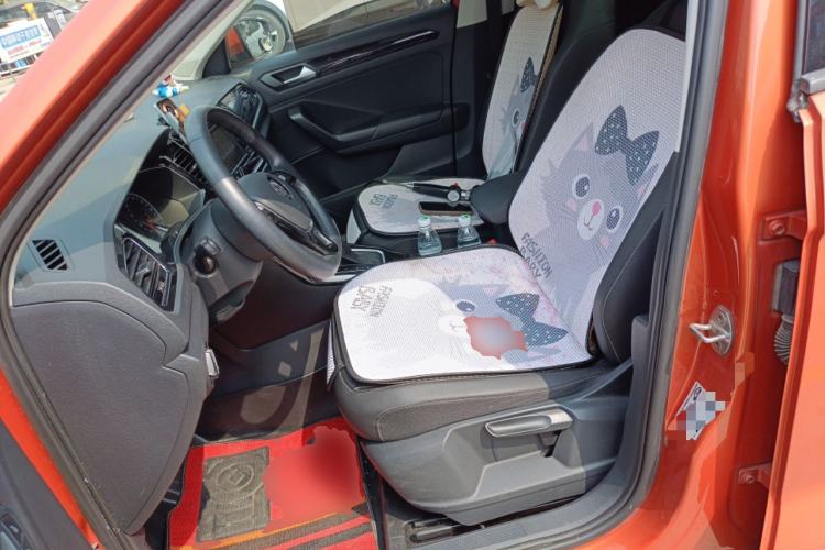 Used Volkswagen T-ROC 2018 280TSI DSG Two-Wheel Drive Comfort Version China VI Standard
