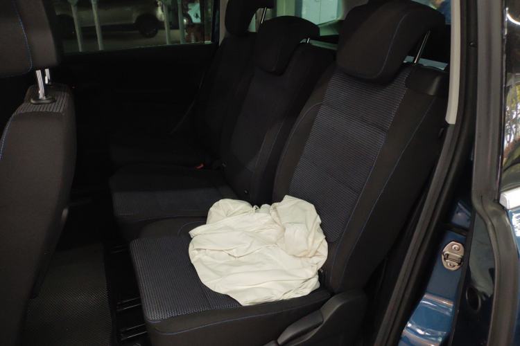 Used Volkswagen Sharan 2016 380TSI Clear Blue Limited Edition