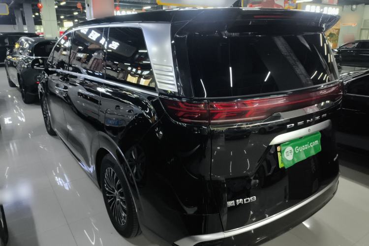 Used Denza D9 2022 DM-i 970 Four-Wheel Drive Flagship Model