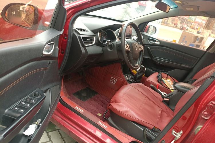 Used Baojun 310 2016 1.2L Manual Fashionable Edition