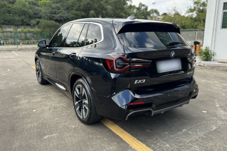 Used BMW iX3 2022 Updated Leading Version
