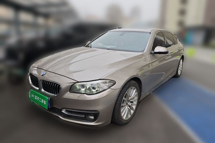 Used BMW 5 Series 2014 525Li Luxury Design Package
