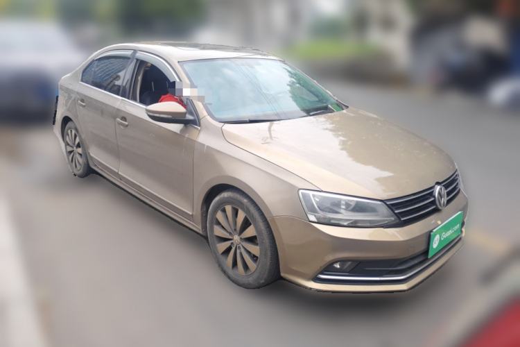 Used Volkswagen Sagitar 2018 1.6L Manual Comfort Model
