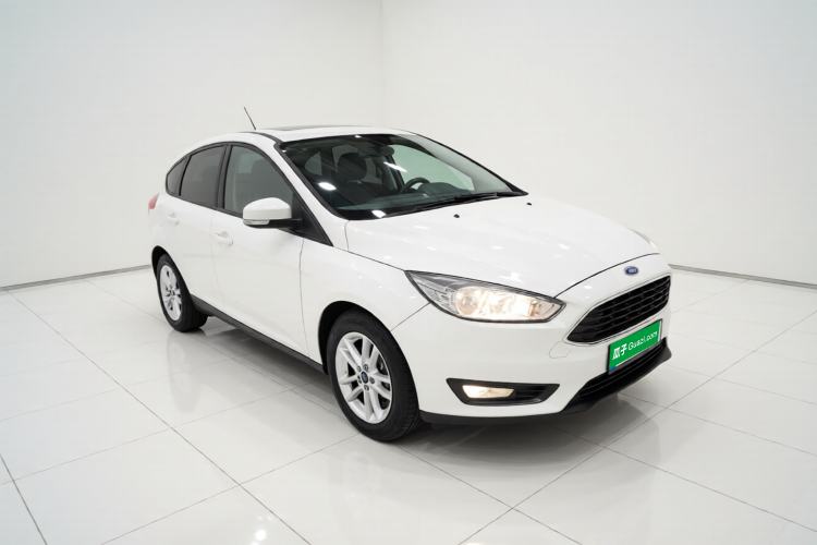 Used Ford Focus 2015 Hatchback 1.6L Automatic Fashion Edition