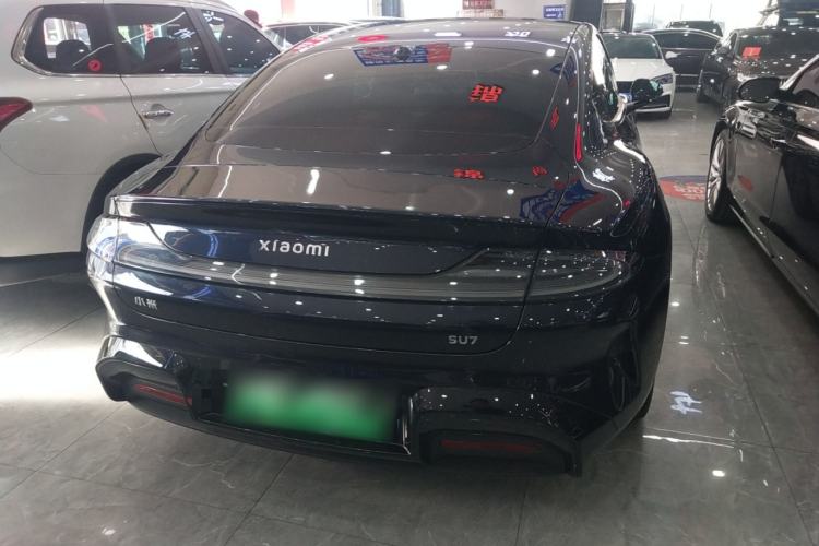 Used Xiaomi Auto SU7 2024 Rear-Drive Standard Founder Edition
