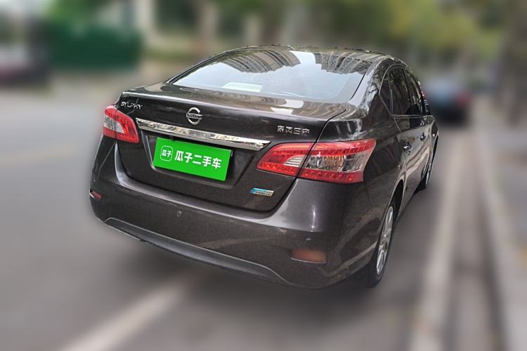 Used Nissan Sylphy 2014 1.6XV CVT Deluxe Edition Rear Right 45 Deg
