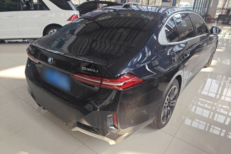 Used BMW 5 Series 2025 525Li M Sport Package