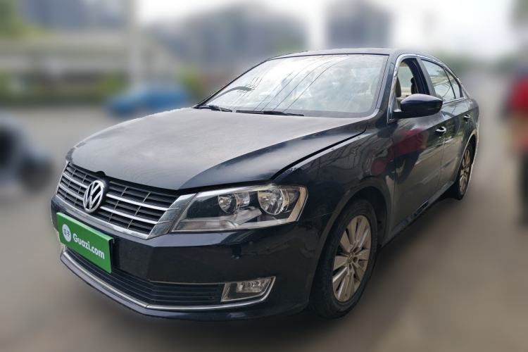 Used Volkswagen Lavida 2013 Restyled Classic 1.6L Manual Comfort Edition