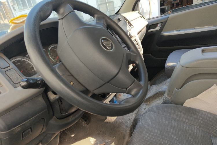 Used Foton Scenic G7 New Energy 2022 Van Long Wheelbase High Roof 2 Seats CATL 50.23 kWh
