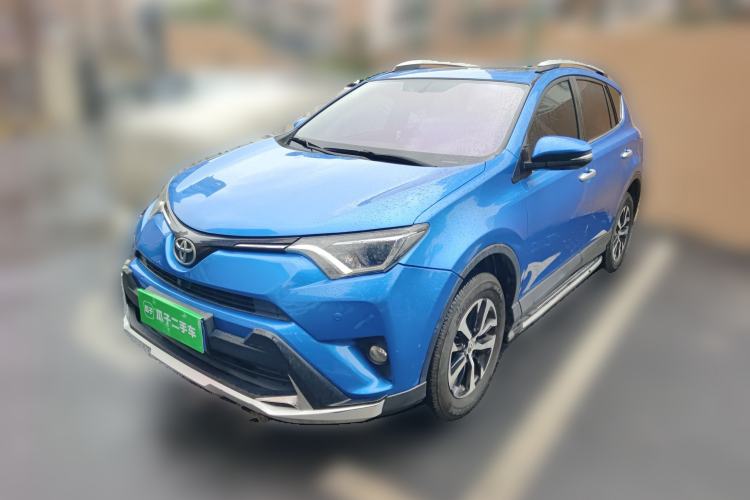 Used Toyota RAV4 2016 2.0L CVT Two-Wheel Drive Fashion Edition China V Standard