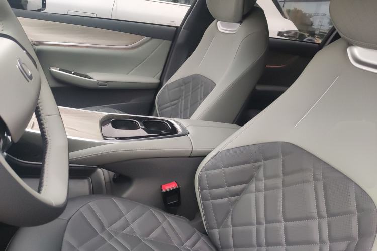 Used CHANGAN NEVO A07 2023 Range-Extended 200 Pro Left Front Seat