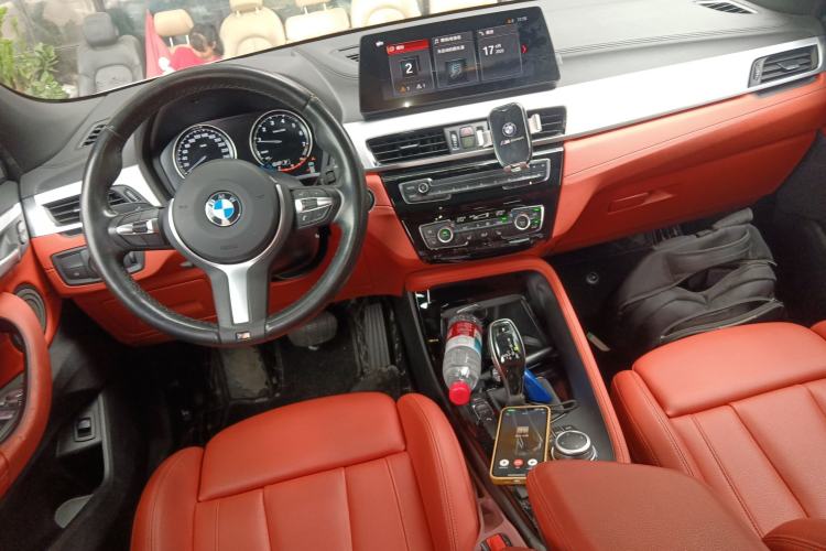 Used BMW X2 2021 sDrive25i Luxury Model with M Sport Package Center Console