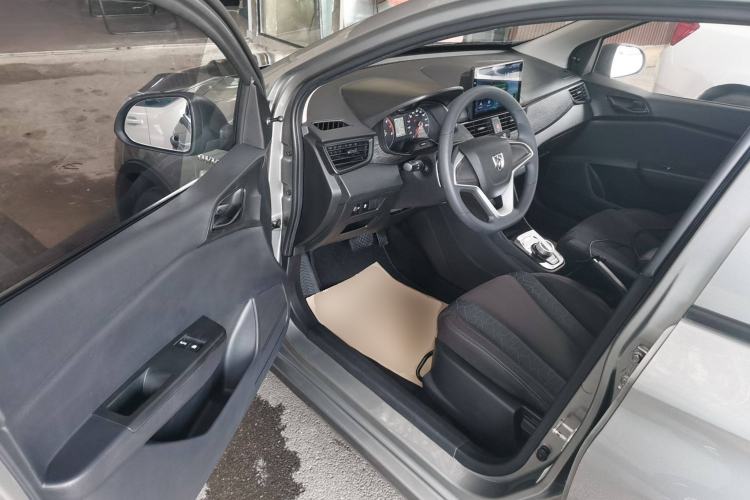 Used Baojun 310W 2020 1.5L Automatic Enjoyment Version China VI Emission Standard