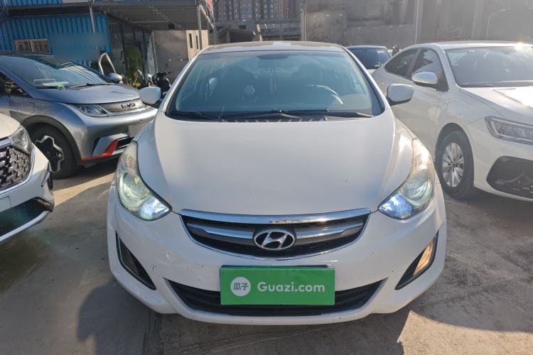 Used Hyundai Elantra (5th Generation / Langdong) 2015 1.6L Automatic Fashion Model