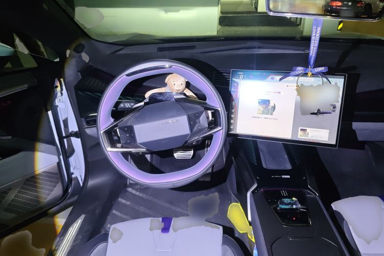 Used HiPhi Z 2023 Four-Seat Version Steering Wheel