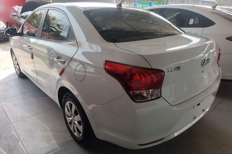 Used Hyundai Verna (older generation) 2020 1.4L Manual GL Refreshed Edition
