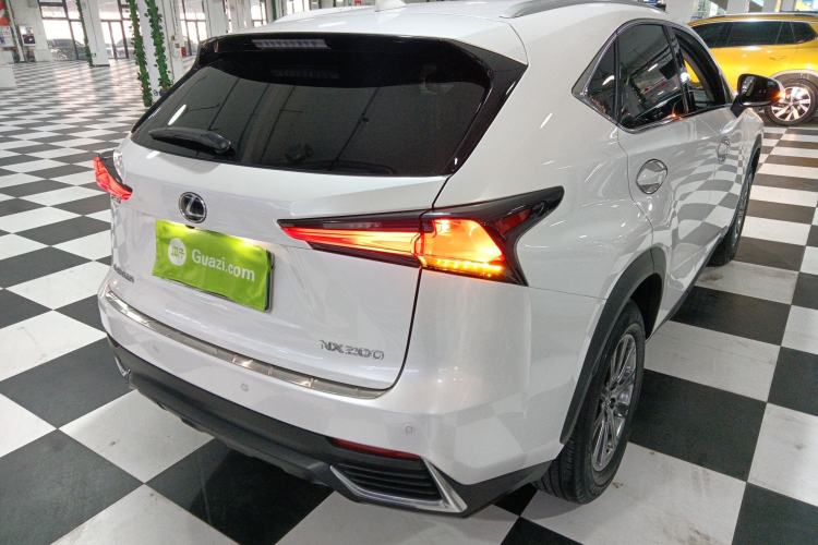 Used Lexus NX 2020 200 All-Wheel Drive Fēngshàng Version China VI Standard
