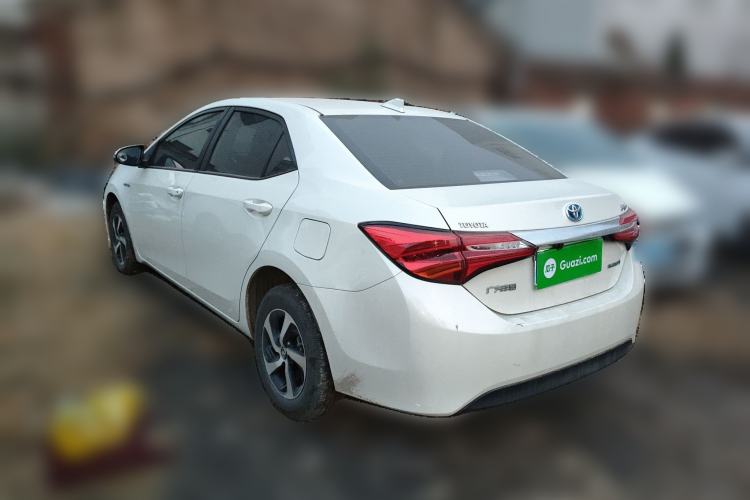 Used Toyota Levin 2017 Revised Dual-Engine 1.8H GS E-CVT Elite Sunroof Version China V Standard
