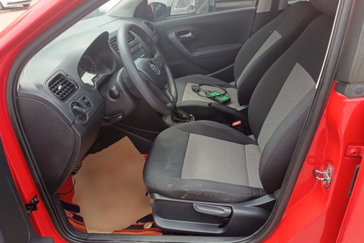 Used Volkswagen Polo 2016 1.4L Automatic Trendy Model
