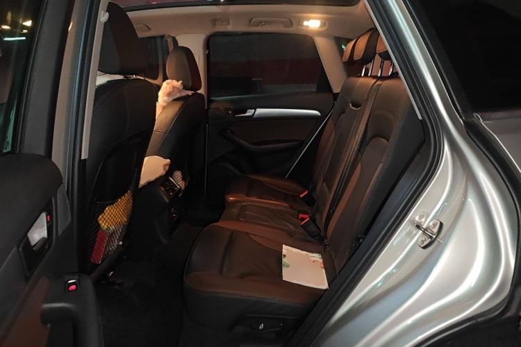 Used Audi Q5 2017 Plus 40 TFSI Technology Model
