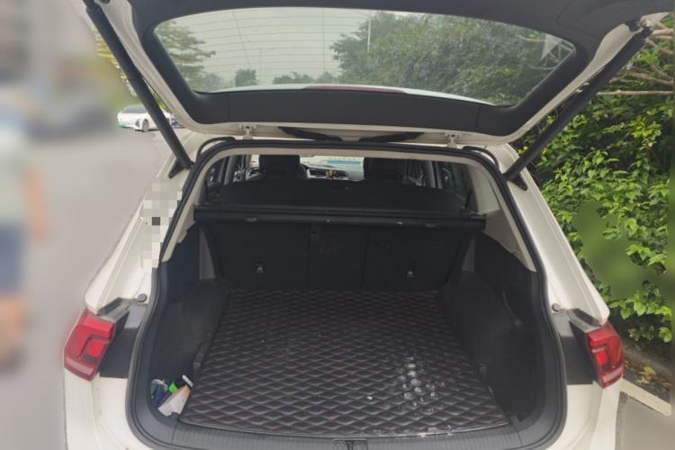 Used Volkswagen Tiguan L 2021 330TSI Automatic Two-Wheel Drive Smart Edition