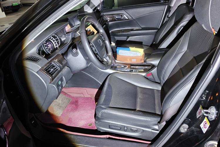 Used Honda Accord 2016 2.4L EX New Year Limited Edition Special Package
