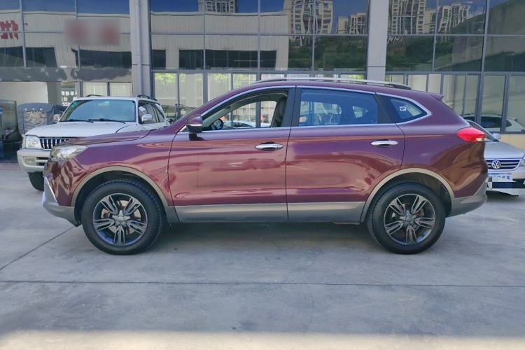 Used Leopaard CS10 2017 1.5T Manual Elite Version
