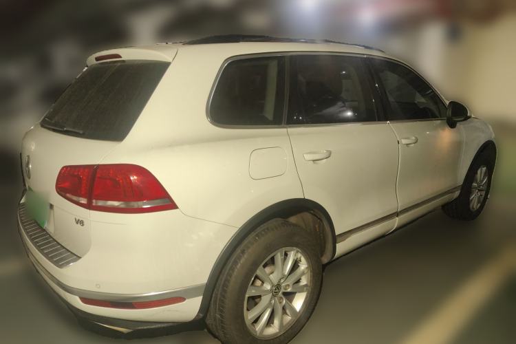 Used Volkswagen Touareg 2017 3.0 TSI Touareg Model Rear Right 45 Deg