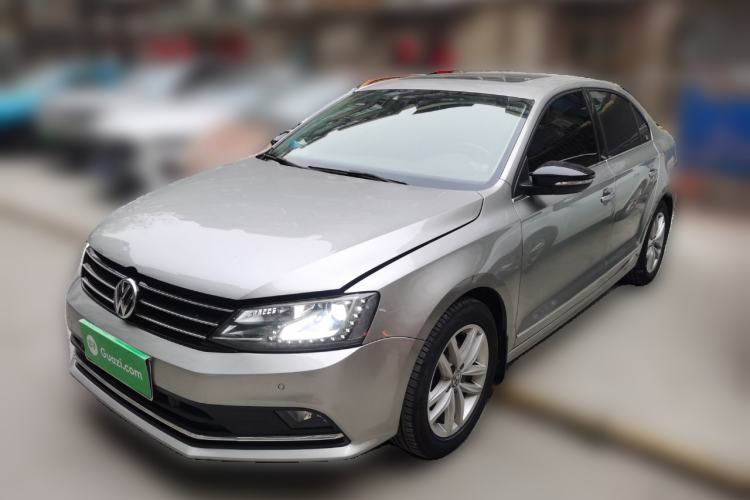 Used Volkswagen Sagitar 2017 230TSI Automatic Luxury Edition