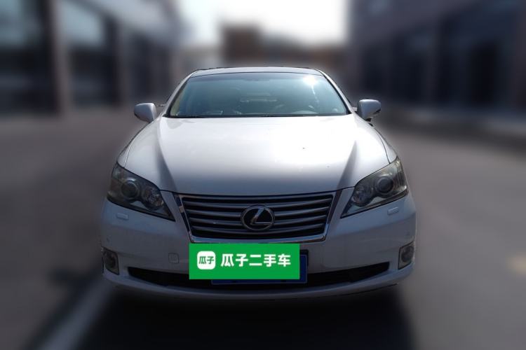 Used Lexus ES 2010 240 Luxury Edition Front