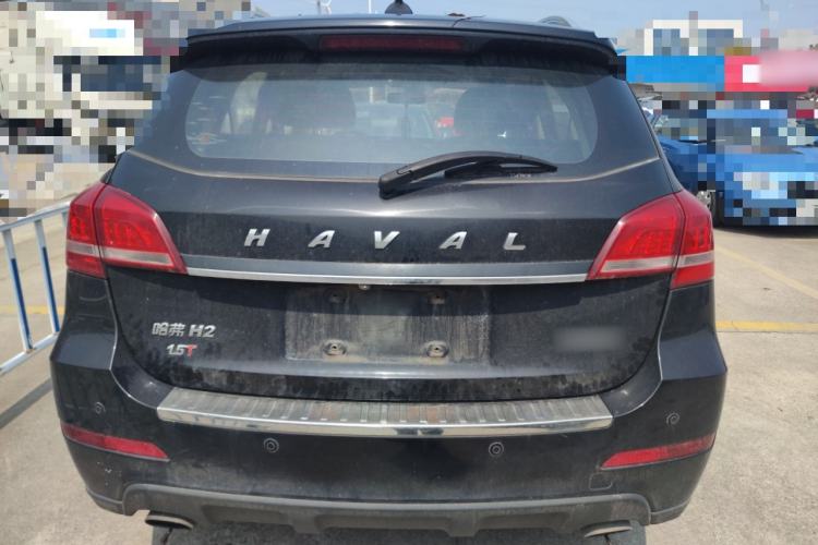 Used Haval H2 2017 Red-Label 1.5T Manual Two-Wheel Drive Luxury Model