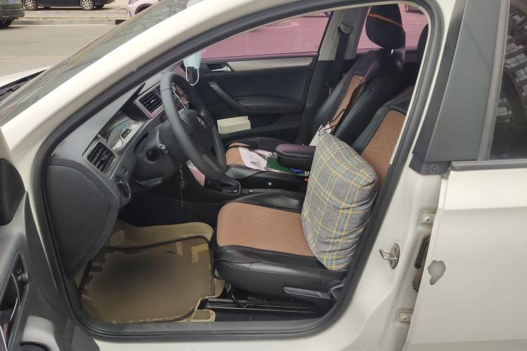 Used Skoda Rapid Spaceback 2014 1.6L Automatic Enjoyment Edition
