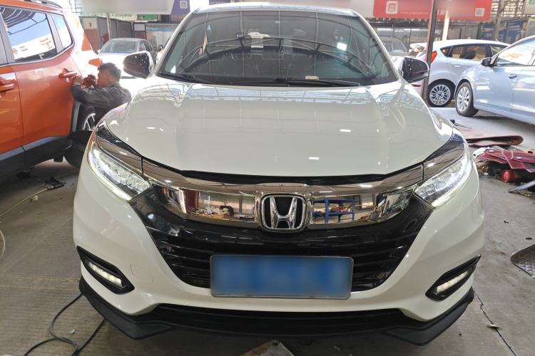 Used Honda Vezel 2020 1.5L CVT Luxury Edition
