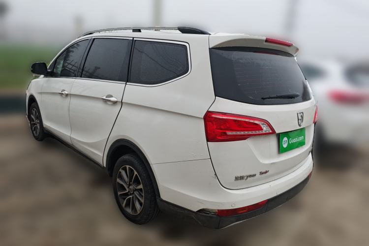Used Baojun 730 2017 1.5T Manual Prestige Version 7 Seats
