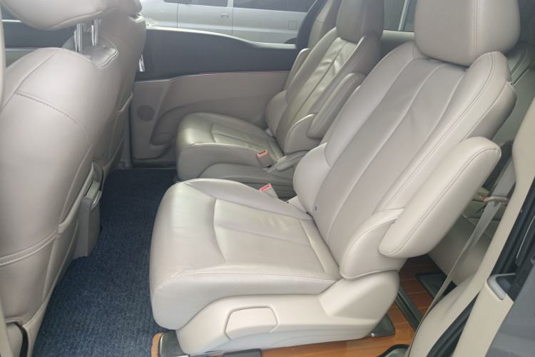 Used Buick GL8 2018 28T Luxury Model China VI Standard
