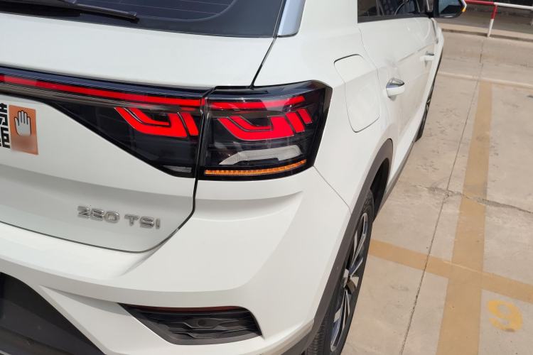 Used Volkswagen T-ROC 2023 280TSI DSG Two-Wheel Drive Time Edition
