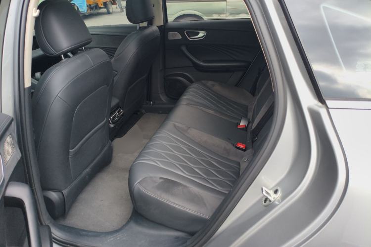 Used Roewe D7 2023 DMH 125km Flagship Edition