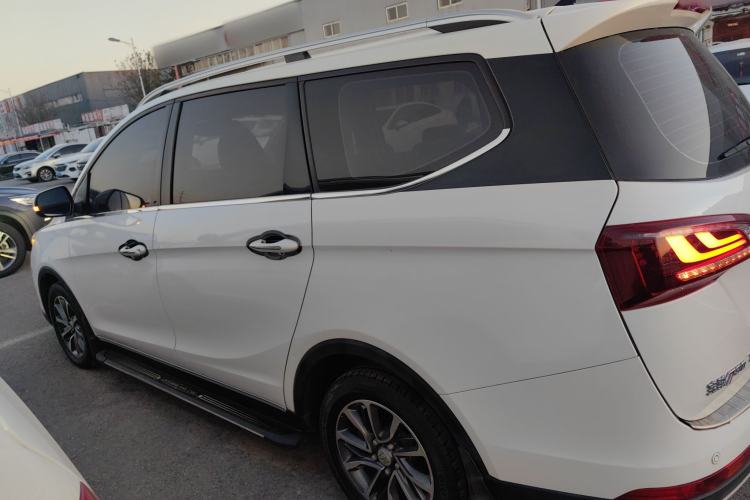 Used Baojun 730 2019 1.5T CVT Flagship Model 7 Seats China VI Emission Standard
