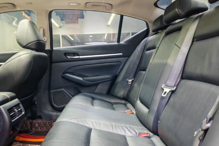 Used Nissan Teana 2021 2.0T XL Upper AD1 Smart Navigation Edition Interior 3