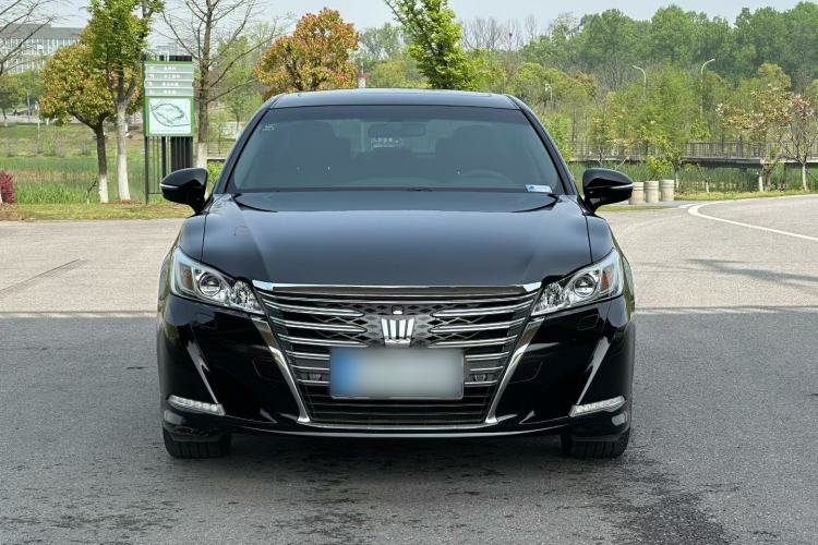 Used Toyota Crown 2015 2.0T Fashion Edition Exterior 1