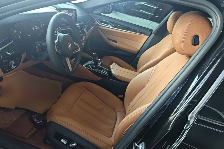 Used BMW 5 Series 2018 Restyled 530Li Luxury Edition M Sport Package
