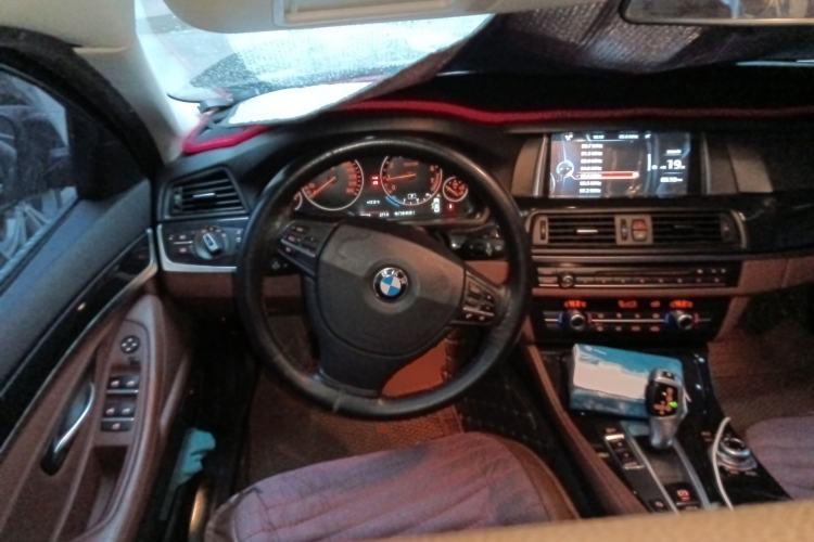 Used BMW 5 Series 2015 520i Elegant Edition